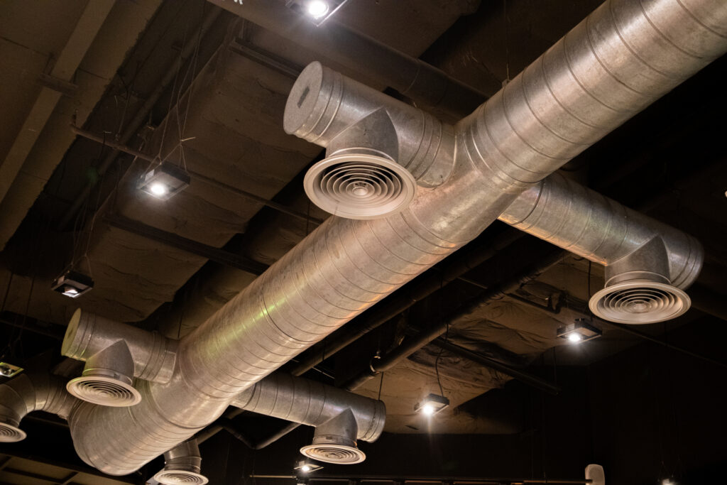 commercial hvac ducts on the ceiling